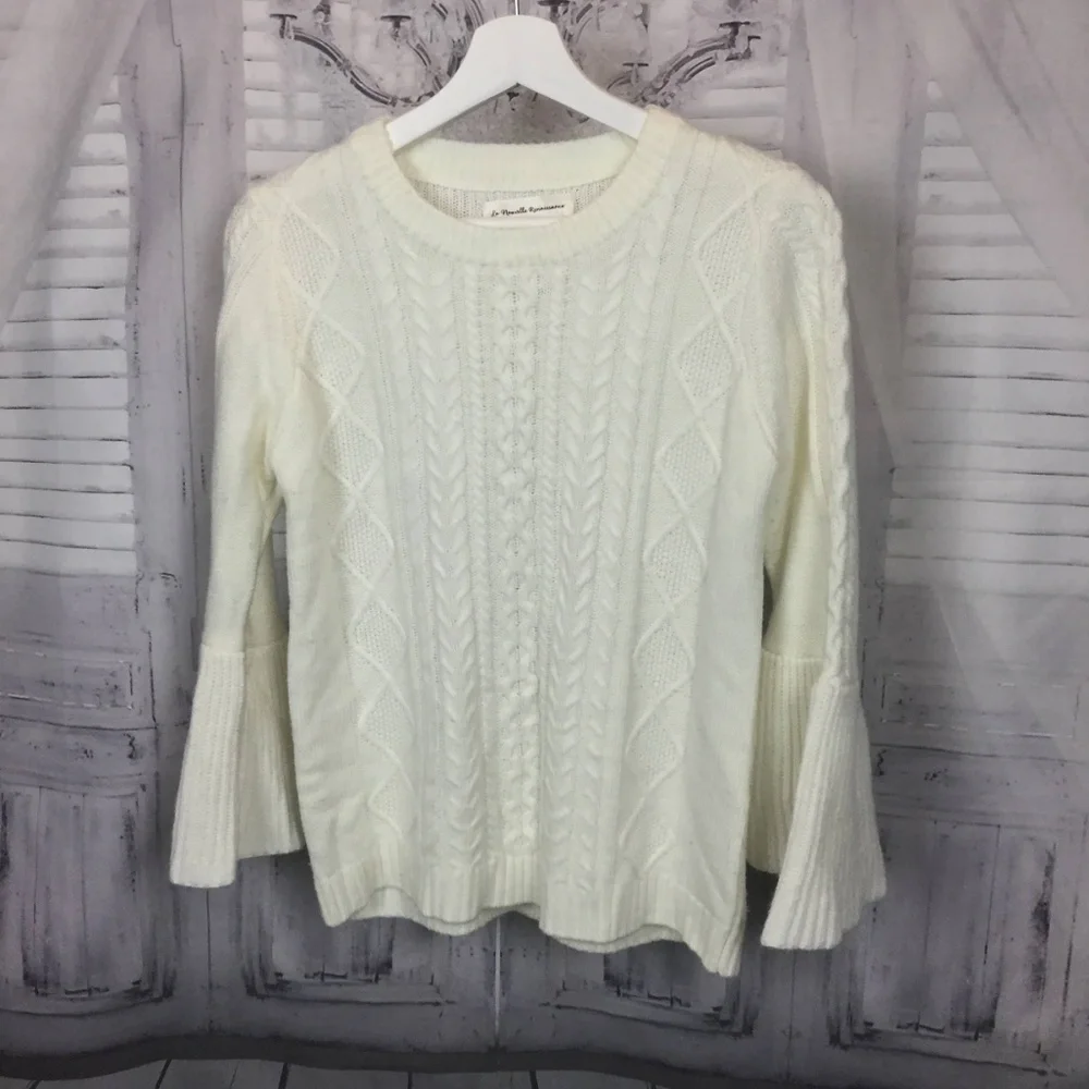 White Knit Sweater La Nouvelle Renaissance L